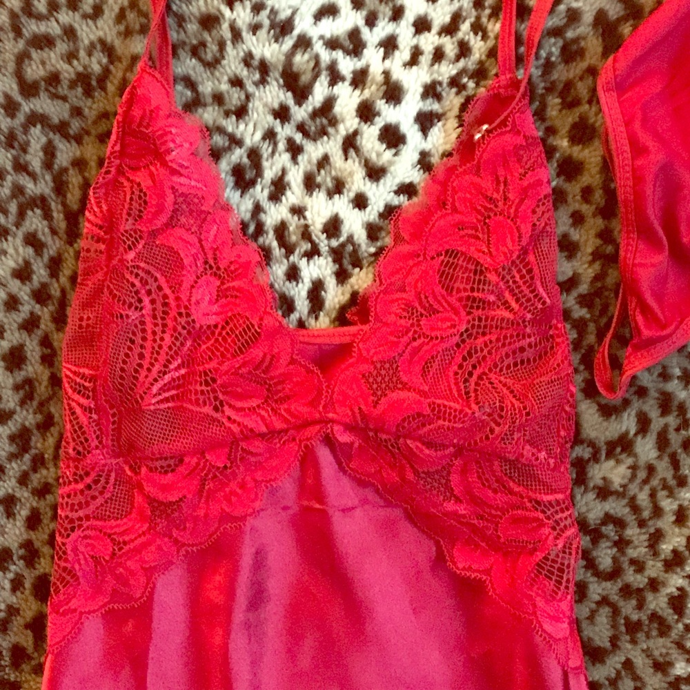 NWT Red/Lace Satin Night gown w/Thong